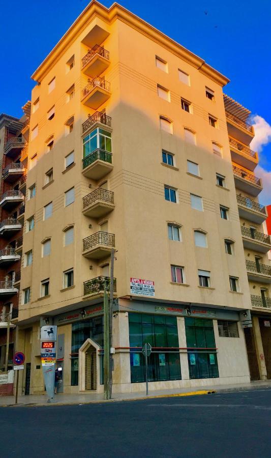 Sab 12 - Amazing View Of The Mosque Hassan. Luxury Apartment. 2 Bedrooms. الدار البيضاء المظهر الخارجي الصورة